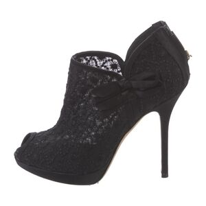 Elegant Christian Dior Black Peep-Toe Heels